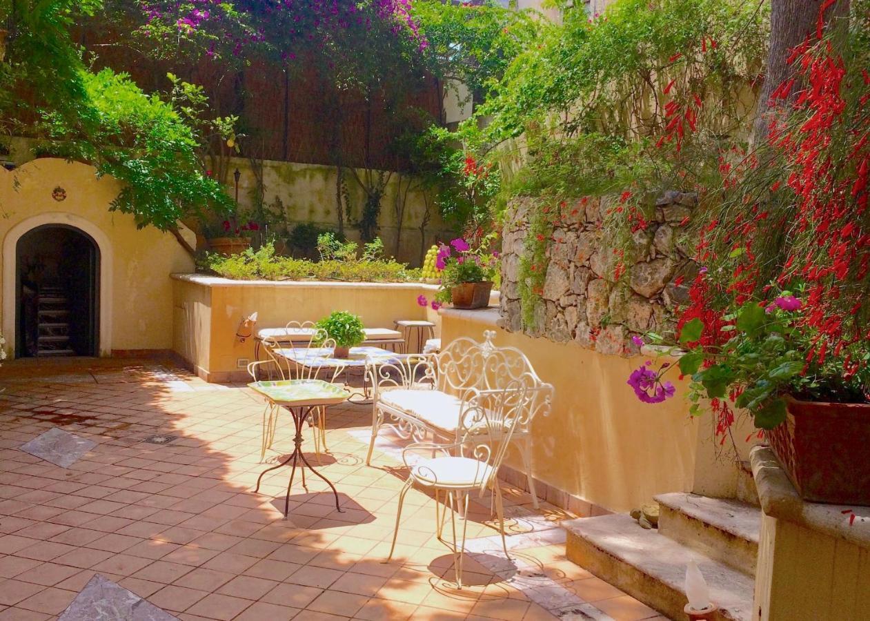 Villa Mimosa Taormina Rooftop Terrace Exterior foto